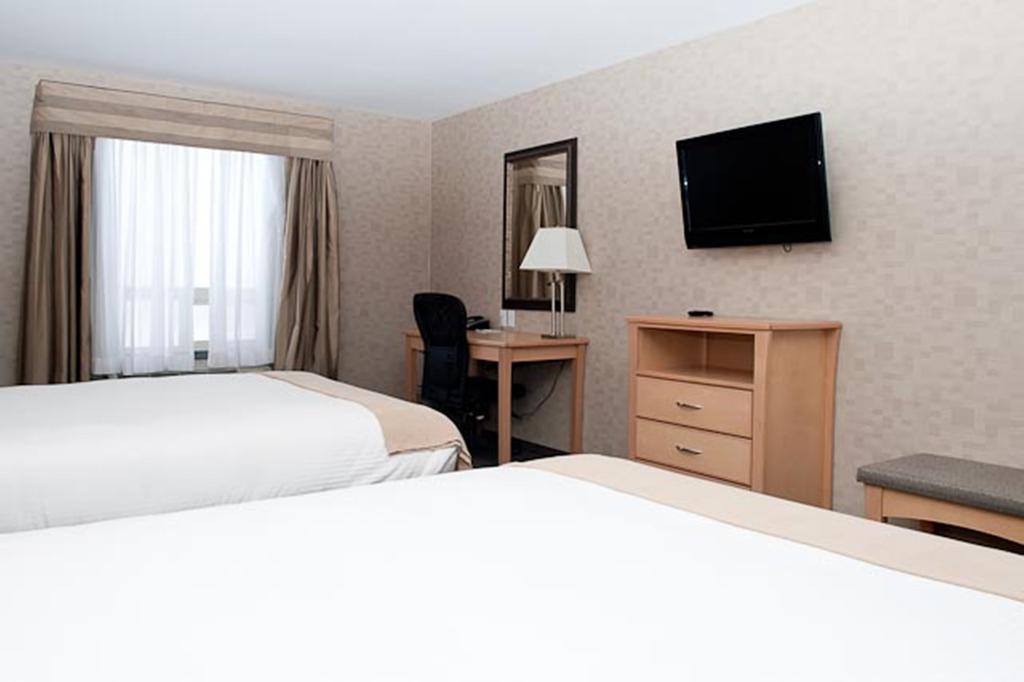Paradise Inn And Suites Valleyview الغرفة الصورة